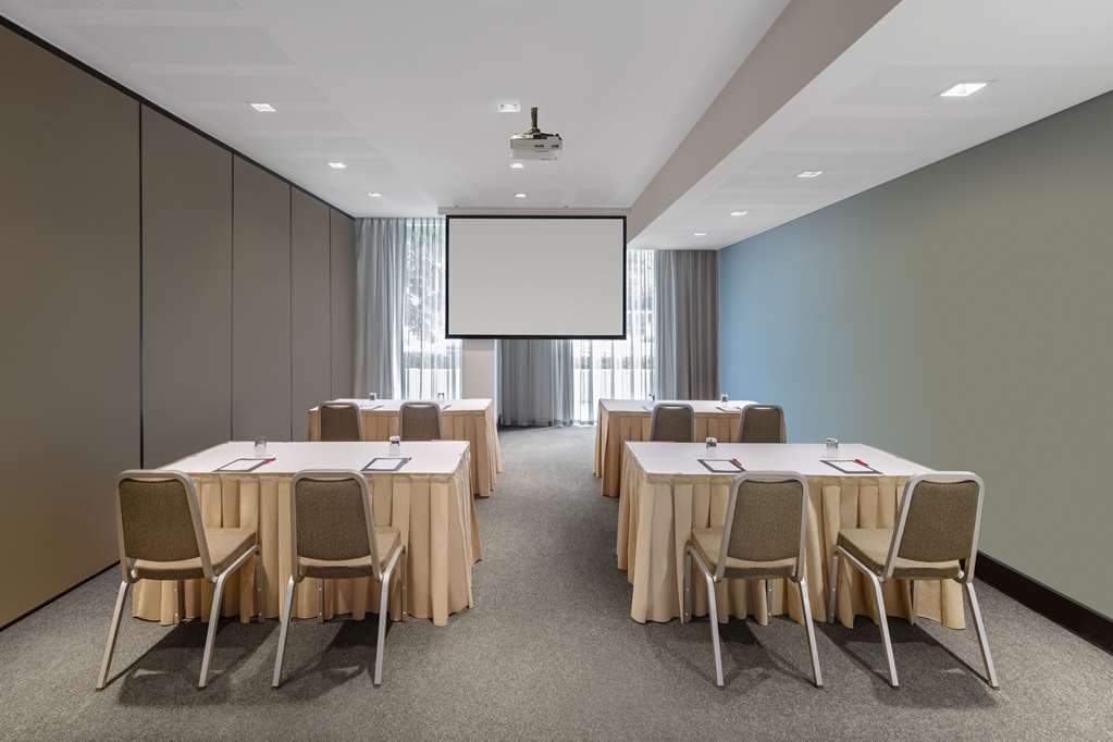Adina Apartment Hotel Пърт Съоръжения снимка